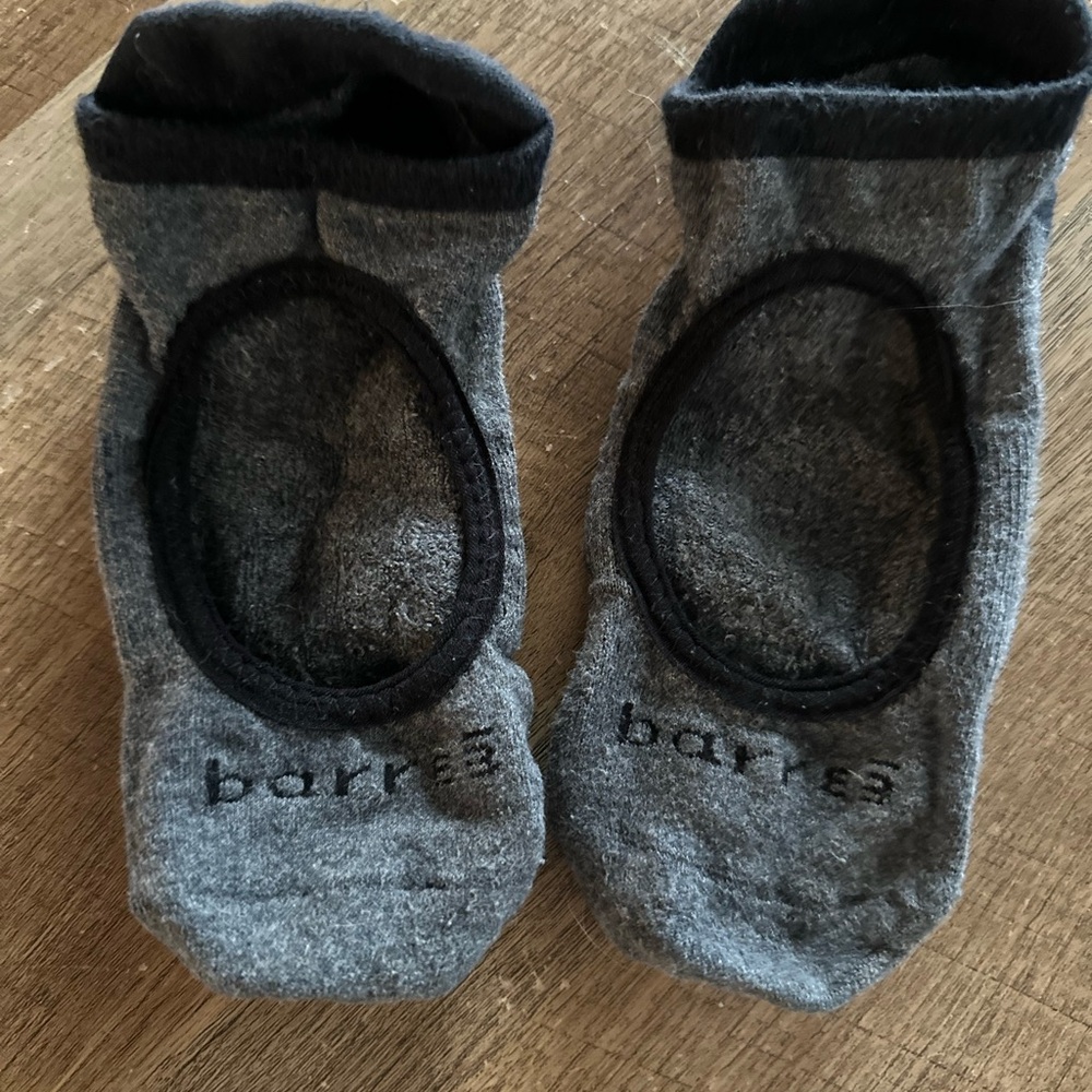 Tavi noir x barre3 toe socks